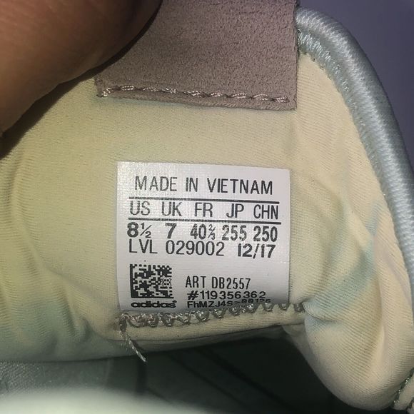 ADIDAS - WOMEN SNEAKERS - Picture 12 of 14